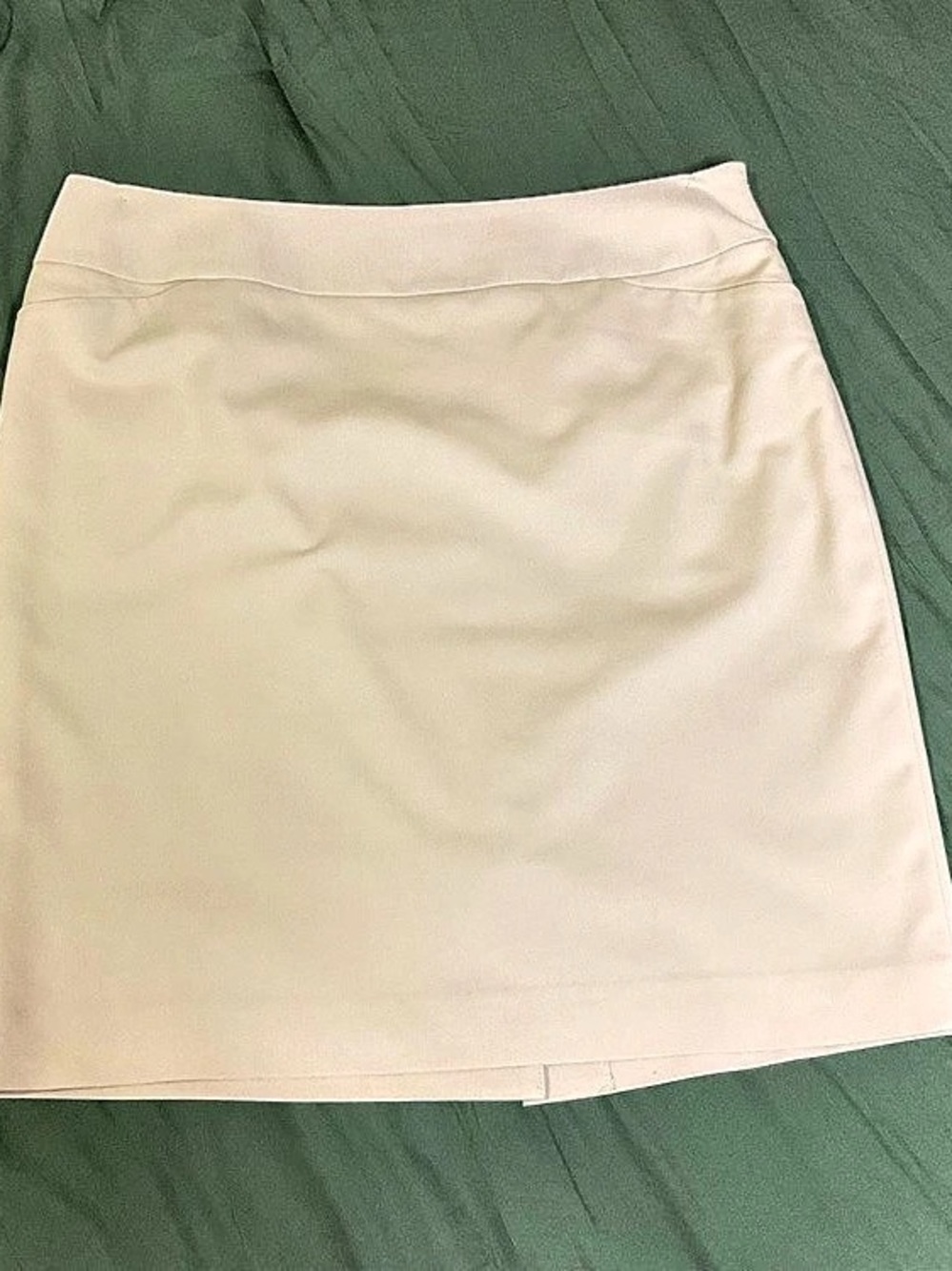 Halogen Mini Skirt in Beige Size 12 Like New